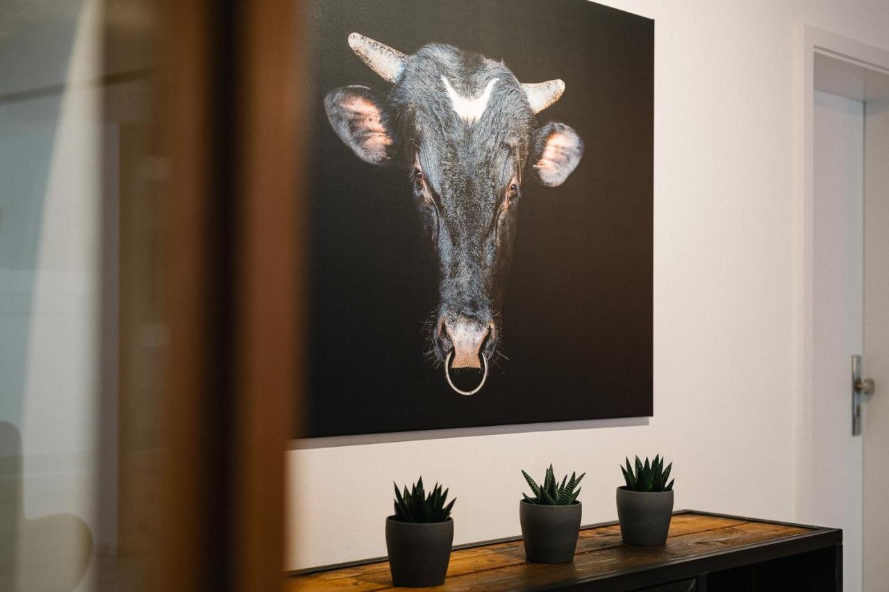 Moderne 2 Zi.-Fewo Blackforest Art Barrierefrei Naehe Freiburg シモンスヴァルト エクステリア 写真